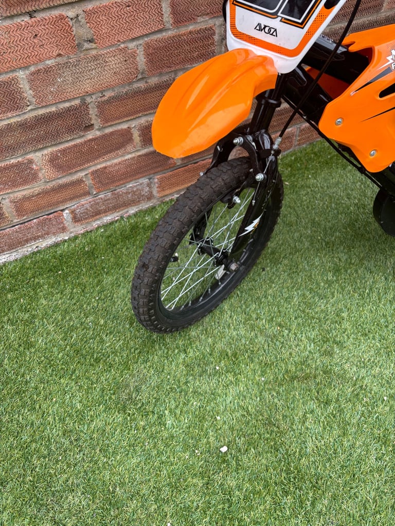 Kids bike (16 inch wheel)