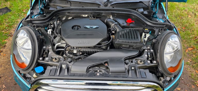 Mini, CONVERTIBLE, Convertible, 2016, Manual, 1499 (cc), 2 doors