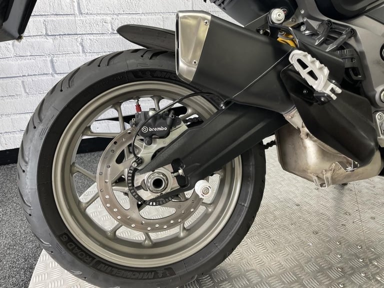 DUCATI MULTISTRADA 950