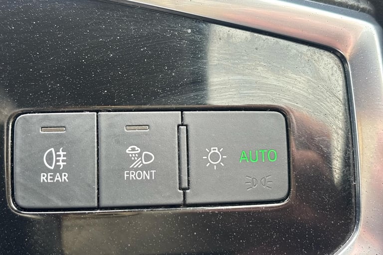  Audi Q3 1.5 Tfsi Cod 35 S Line Suv 5dr Petrol S Tronic Euro 6 s/s 150 Ps