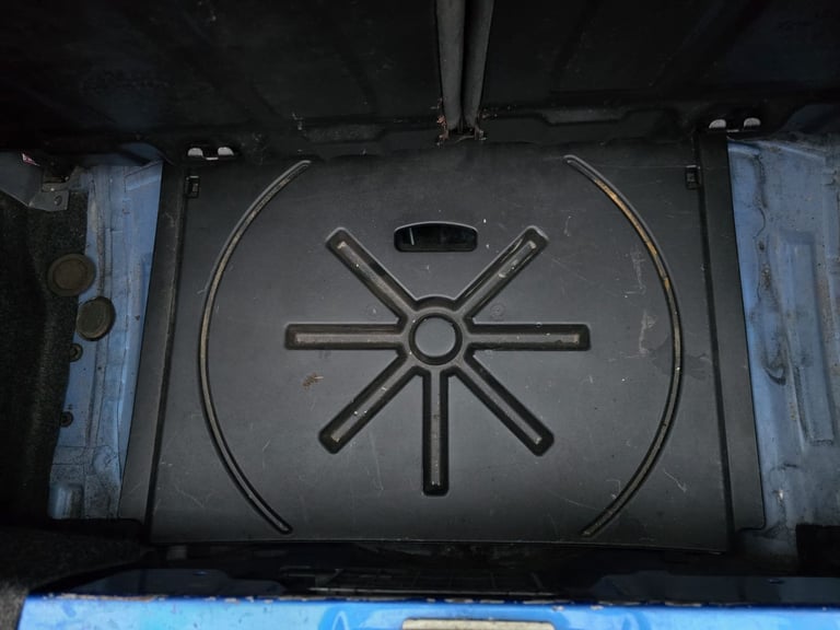 Toyota, AYGO, Hatchback, 2010, Manual, 998 (cc), 5 doors