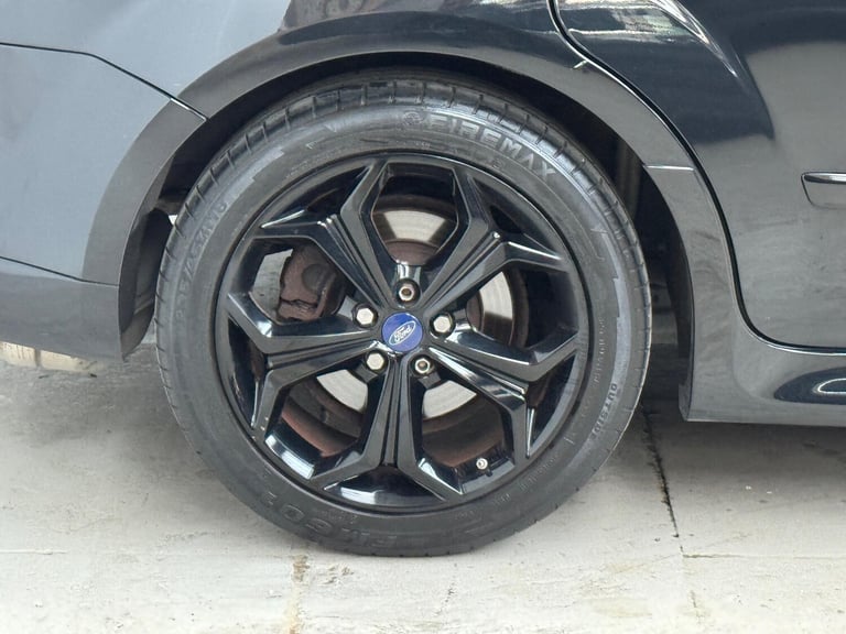 2014 Ford S-Max 2.2 TDCi Titanium X Sport Auto Euro 5 5dr MPV Diesel Automatic