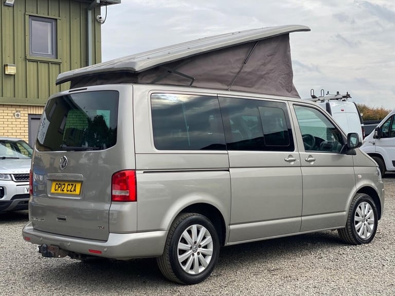 2012 Volkswagen Transporter Shuttle 2.0 TDI 140PS SE Minibus MPV DIESEL Manual