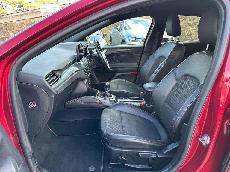 2019 Ford Focus 1.0T EcoBoost ST-Line X Hatchback 5dr Petrol Manual Euro 6 (s/s) (125 ps) HATCHBA...