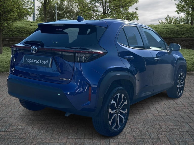 2022 Toyota Yaris 1.5 Hybrid Design 5dr CVT Estate Hybrid Automatic