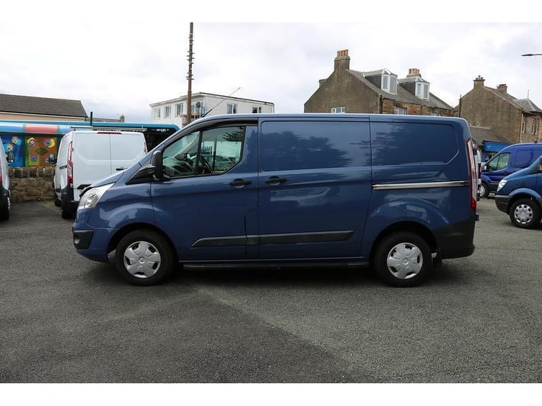 2012 FORD TRANSIT CUSTOM TREND *NO VAT* STUNNING CONDITION LOW MILE 80k RARE VAN