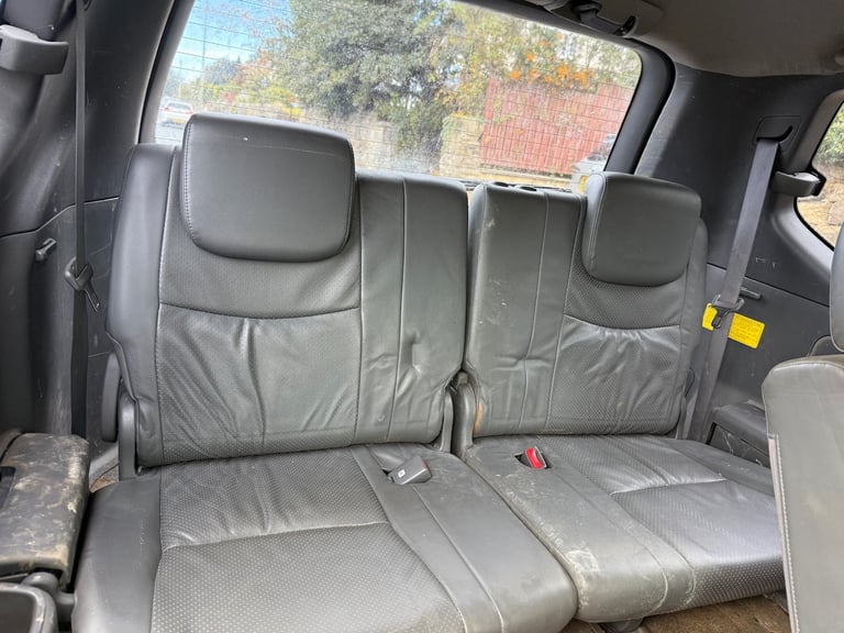 2007 Toyota Landcruiser LC4 3.0 D4-D AUTO 4X4 BLACK ESTATE Diesel Automatic