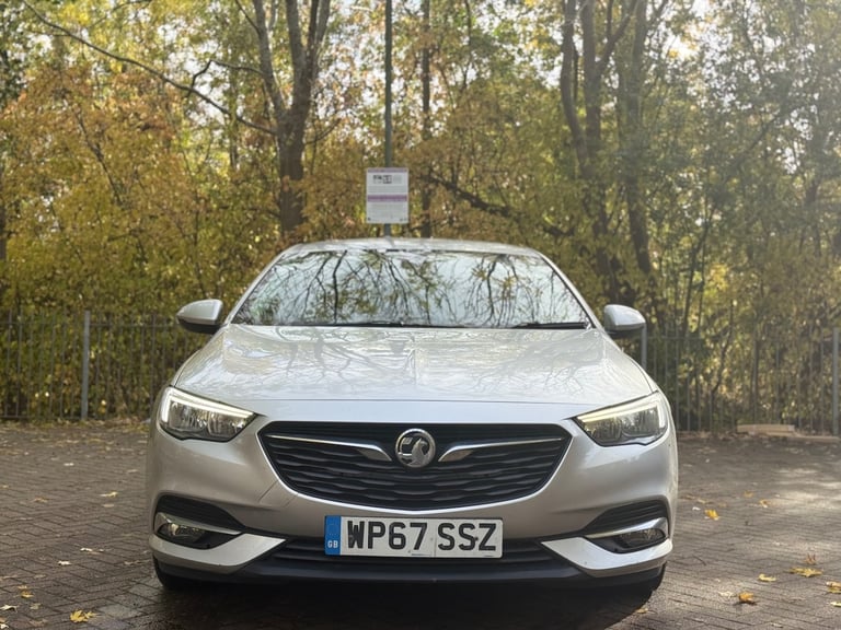 2017 Vauxhall Insignia 1.6 Turbo D ecoTec [136] SRi Nav 5dr HATCHBACK Diesel Manual