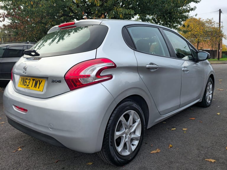 2013 Peugeot 208 1.2 VTi Active 5dr HATCHBACK PETROL Manual