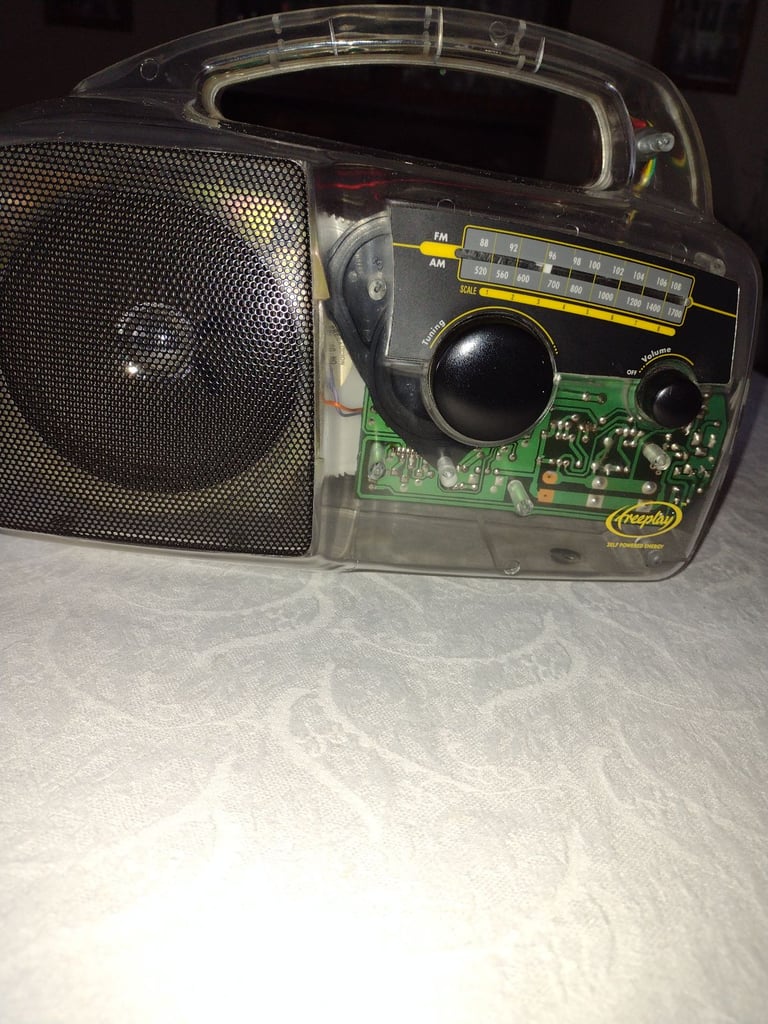 image for FreePlay Wind Up / Solar Powered FM / AM Radio 