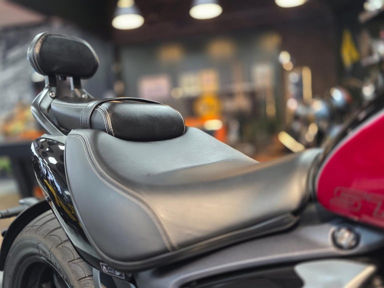 2024 TRIUMPH ROCKET GT 2500cc STORM EDITION 