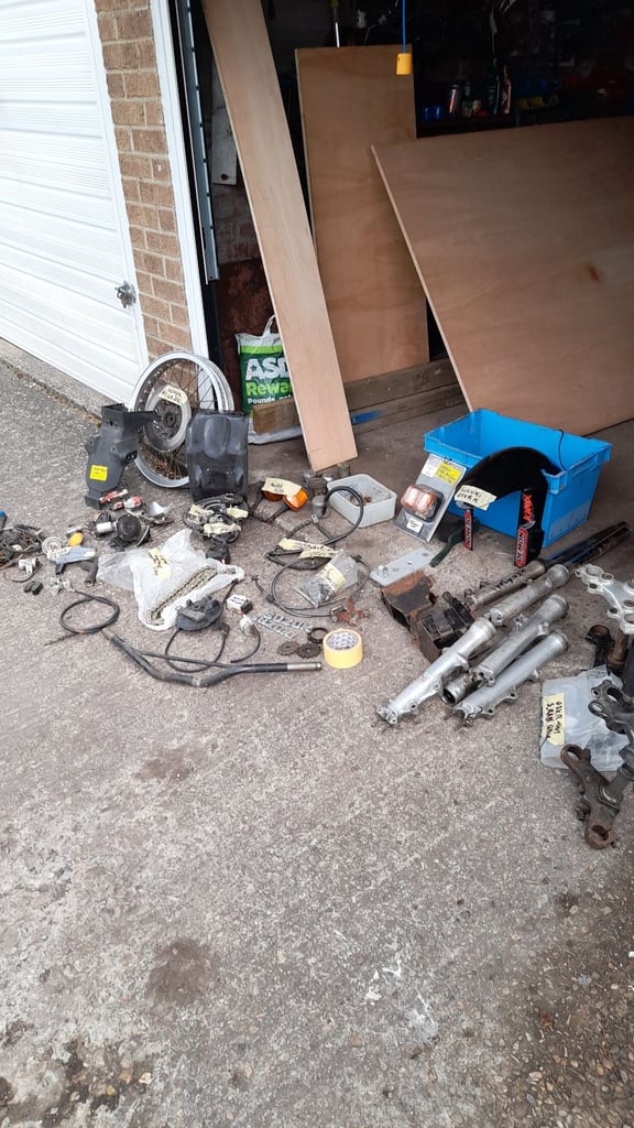 Suzuki yamaha Honda parts
