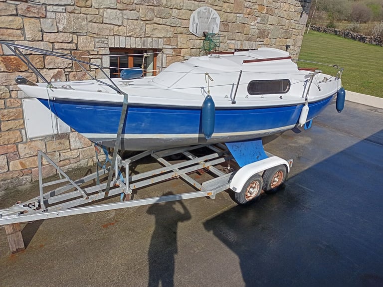 image for 23ft Pandora Sailing Yacht with Road Trailer