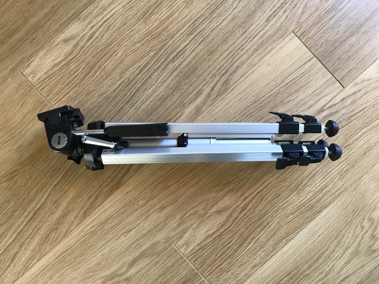 CAMERA TRIPOD made from light weight aluminium 