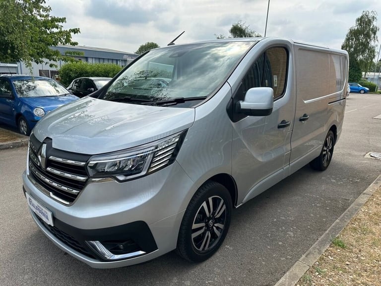 2023 Renault Trafic 2.0 dCi Blue 28 Sport+ Panel Van 5dr Diesel EDC SWB Euro 6 (s/s) (170 ps) PAN...