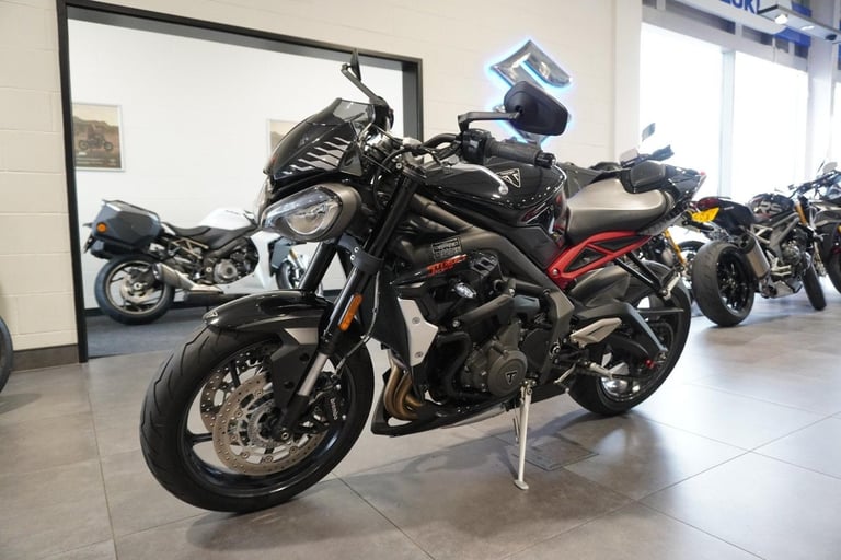 Triumph Street Triple 765 R, 2021, Black with just 3360miles