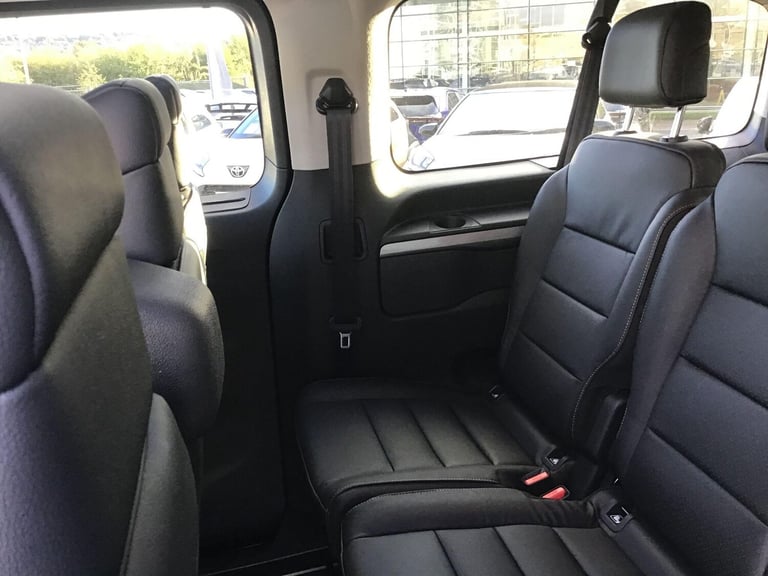 2025 Toyota PROACE CITY Verso 100kW Design Premium L2 75kWh 5dr Auto MPV ELECTRIC Automatic