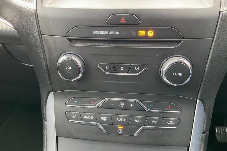 2020 Ford Galaxy 2.0 EcoBlue Titanium 5dr Auto**7 SEATER - SAT NAV - LANE ASSIST - FRONT &amp; R ...