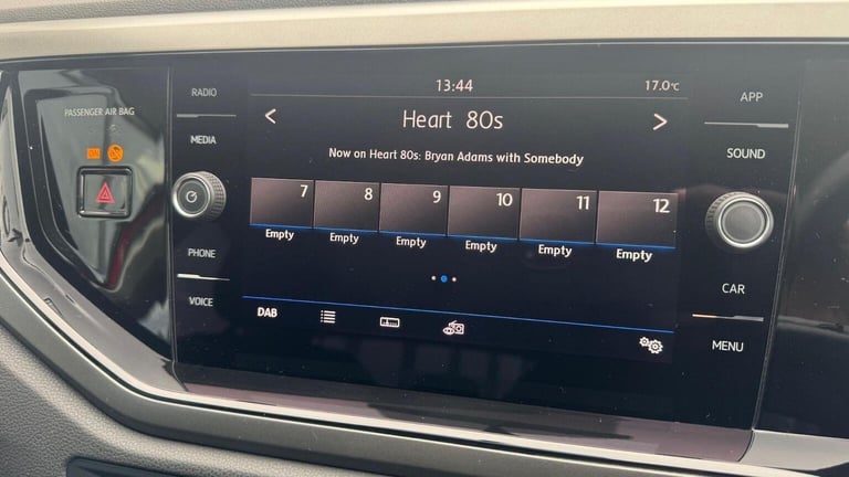 VOLKSWAGEN POLO 1.0 TSI SE Euro 6 (s/s) 5dr 2018