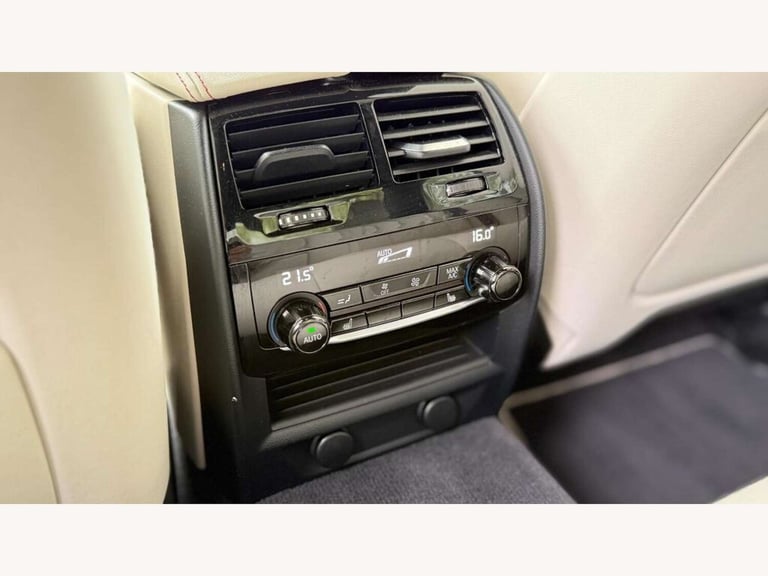 2019 BMW 5 Series 4.4 M5 Auto 4WD 4dr Saloon Petrol Automatic