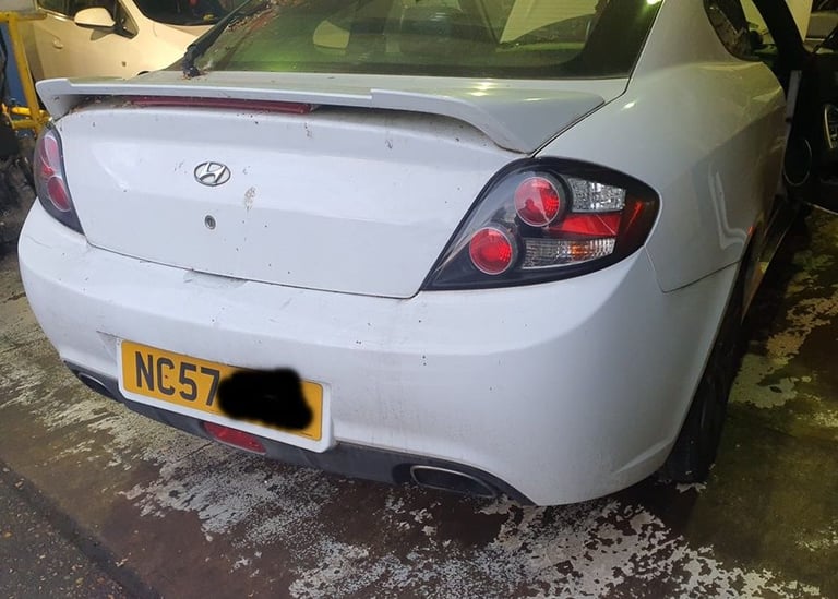 Hyundai Coupe S 111 Rear Bumper White 2007