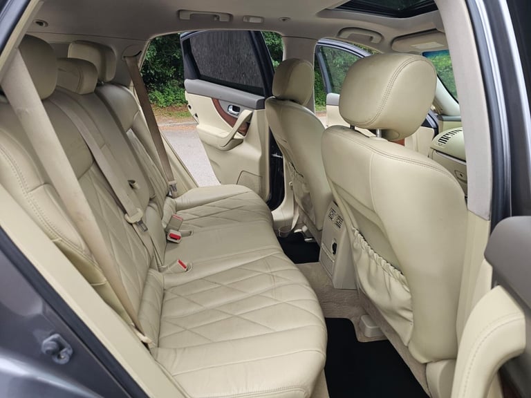 INFINITI FX 3.0d S AUTO FULL HISTORY 126K HEATED COOL SEATS A/C CRUISE SAT NAV  