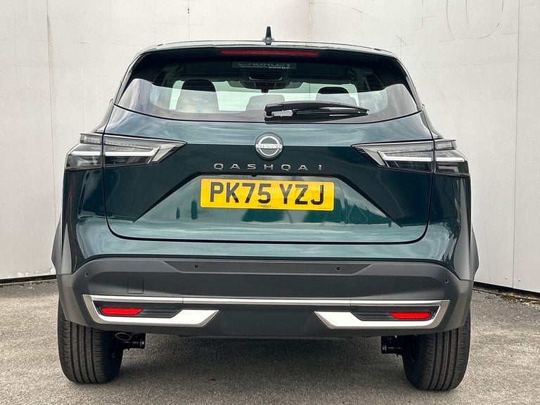 2025 Nissan Qashqai 1.3 DiG-T MH Acenta Premium 5dr HATCHBACK PETROL Manual