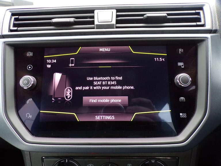 2018 SEAT Arona 1.6 TDI SE Technology SUV 5dr Diesel Manual Euro 6 (s/s) (95 ps) HATCHBACK Diesel...