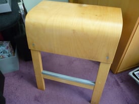 Beautiful quality wooden piano/keyboard playing stool seat,only £19,stanmore,middlesex...
