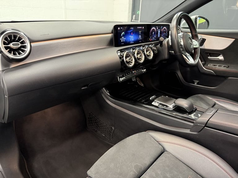 2020 Mercedes-Benz A-Class 1.5 A180d AMG Line (Premium Plus 2) Hatchback 5dr Diesel 7G-DCT Euro 6...