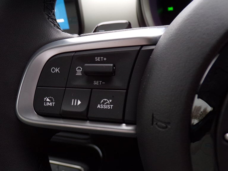 2025 Fiat 600 1.2 Hybrid 48V La Prima 5dr eDCT-6 HATCHBACK PETROL Automatic