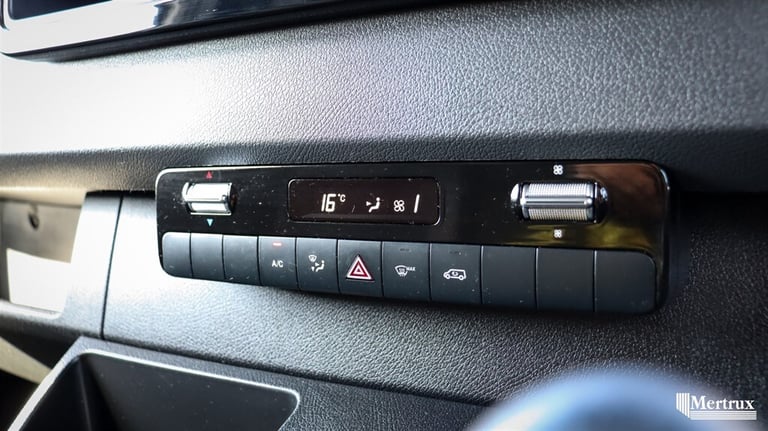 2024 Mercedes-Benz Sprinter 3.5t H2 Pro Van PANEL VAN DIESEL Manual