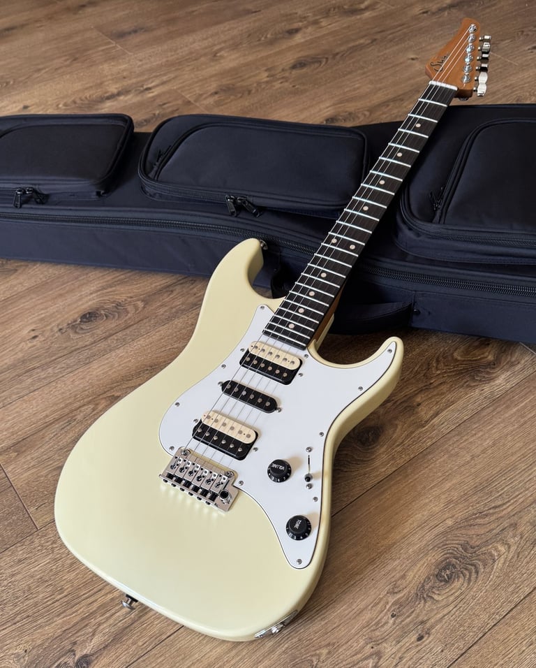 2025 Suhr Standard Roasted HSH Custom - Vintage Yellow - Trades