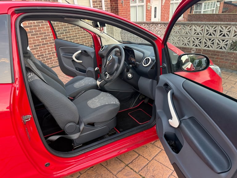 Ford, KA, Hatchback, 2013, Manual, 1242 (cc), 3 doors