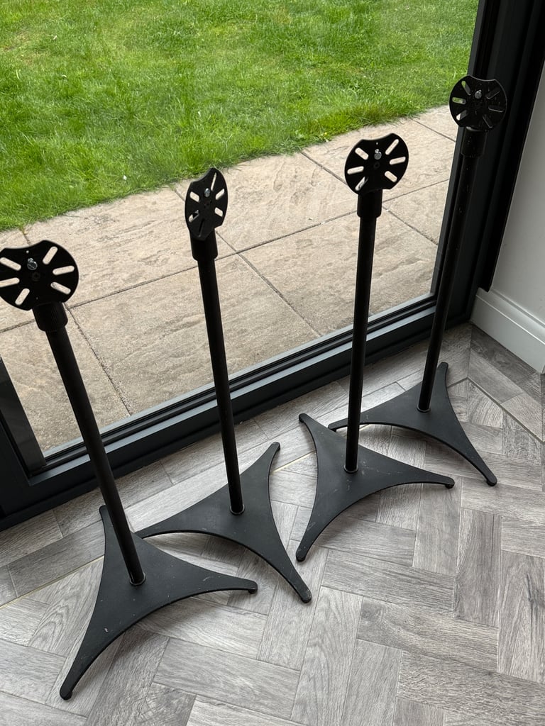 Solid Metal Heavy Speaker Stands x 4