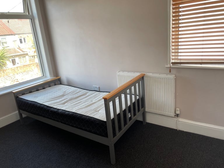 Double room to rent 