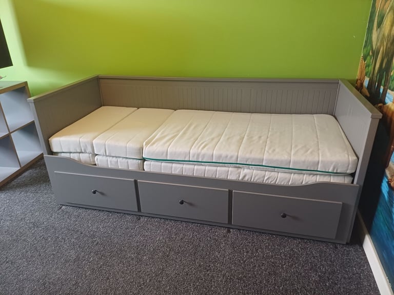 IKEA HEMNES DAY BED IN GREY