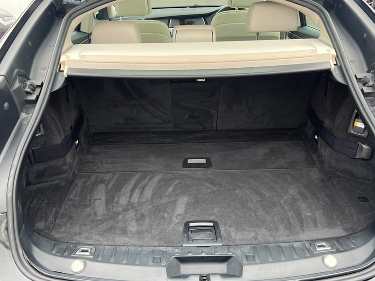 2013 BMW 5 Series 520d SE 5dr Step Auto [Business Media] HATCHBACK Diesel Automatic