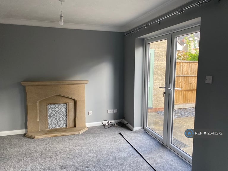 3 bedroom house in Forbes Close, Gloucester, GL4 (3 bed) (#2643272)