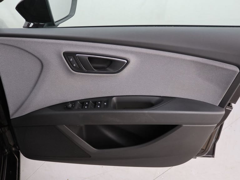 2019 SEAT Leon 1.0 TSI SE Dynamic [EZ] 5dr HATCHBACK PETROL Manual