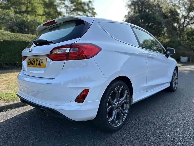 2021 Ford Fiesta Van T EcoBoost MHEV Sport Car Derived Van Petrol Manual