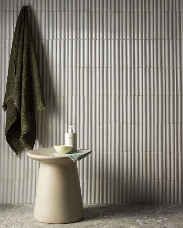 image for NEW Zen White Dcor Gloss Porcelain Tiles 45 Tiles - 0.67m2