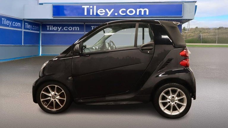 2013 smart fortwo 1.0 MHD Passion Cabriolet SoftTouch Euro 5 (s/s) 2dr CONVERTIBLE Petrol Automatic