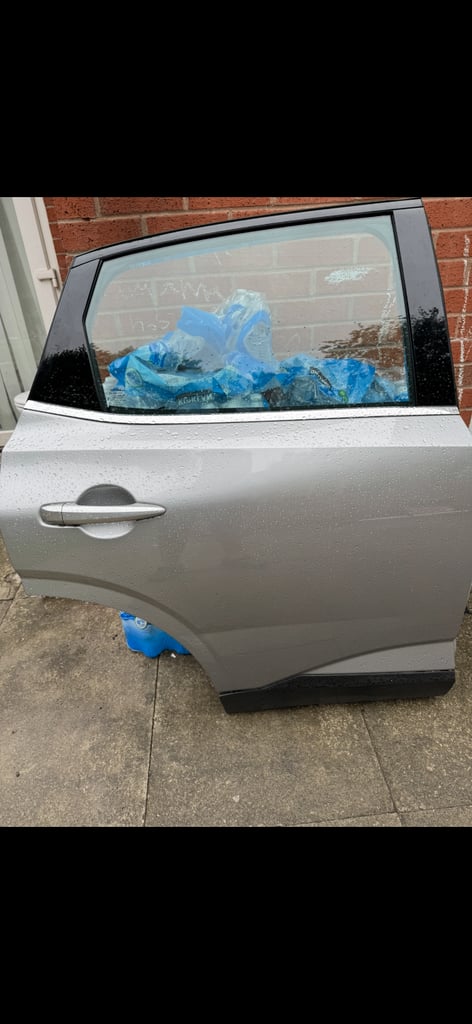 NISSAN QASHQAI DRIVER SIDE FRONT DOOR J12 (GREY KAD) 2022-2025