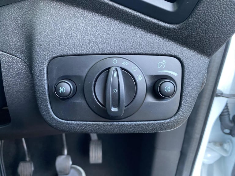 2018 Ford Kuga 1.5T EcoBoost Titanium X Euro 6 (s/s) 5dr HATCHBACK Petrol Manual