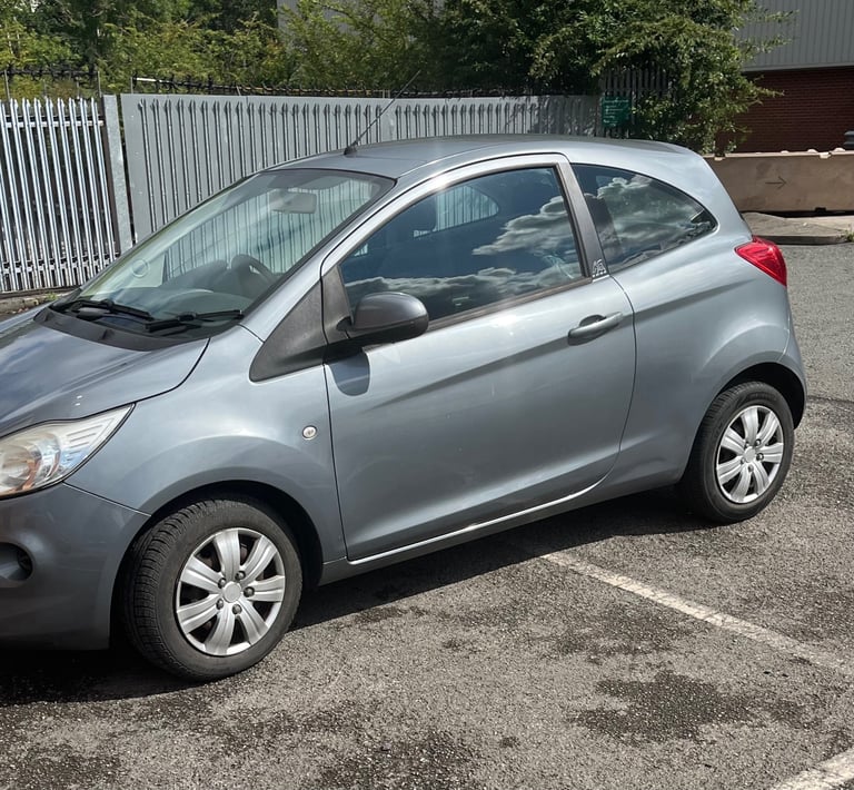 Ford, KA, Hatchback, 2011, Manual, 1242 (cc), 3 doors