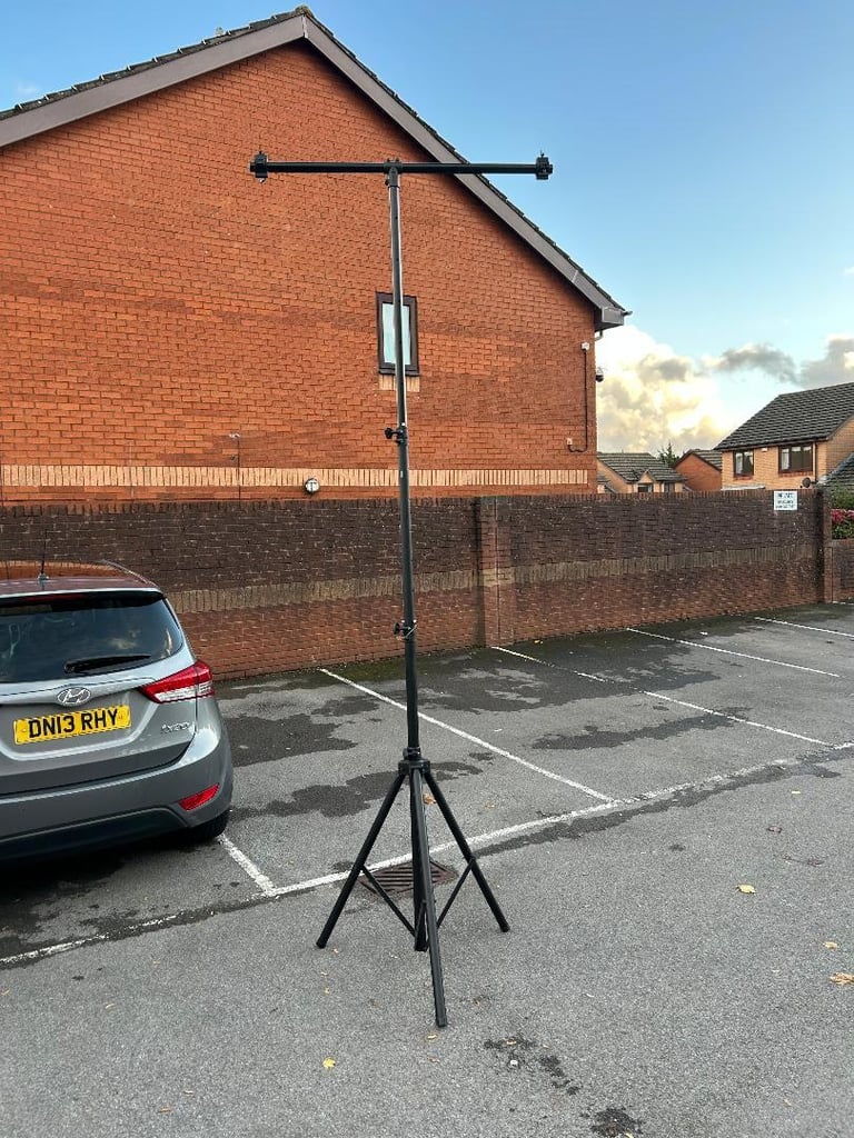 image for Chauvet CH-02 Extra Heavy duty extra tall Speaker tripod or lighting stand up to 45Kg