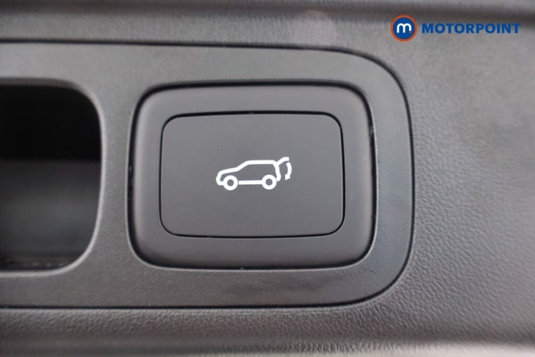 2025 MG MG HS 1.5 T-GDI Trophy 5dr DCT SUV Petrol Automatic