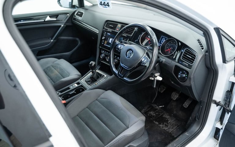 2020 20 VOLKSWAGEN GOLF 1.6 TDI GT EDITION HATCHBACK 5DR DIESEL MANUAL EURO 6 (S