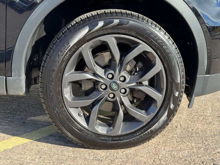 2019 Land Rover Discovery Sport 2.0 Discovery Sport Landmark TD4 Automatic 4WD 5dr - NATIONAL DEL...